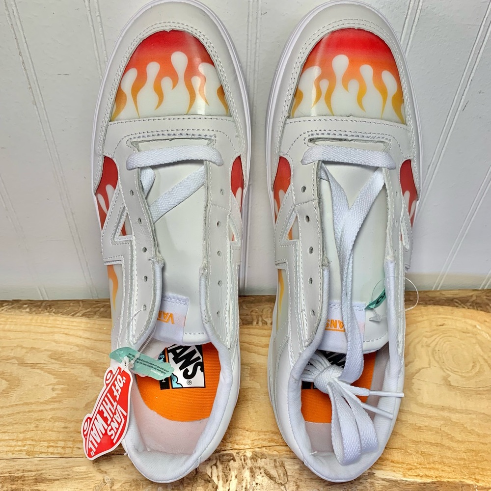 Vans Mens Lowland CC Lenticular Flame SkateBoarding Shoe - 10